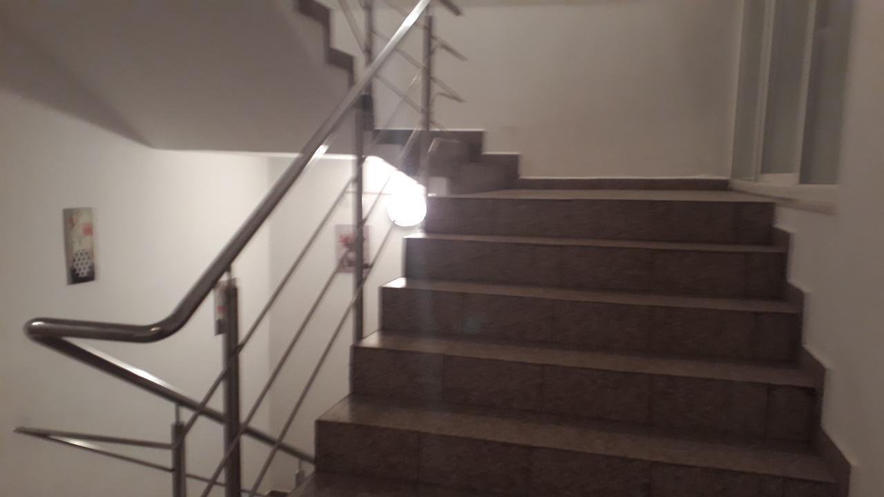 Casa Dobrescu Centura De Nord Hotel Craiova Bagian luar foto